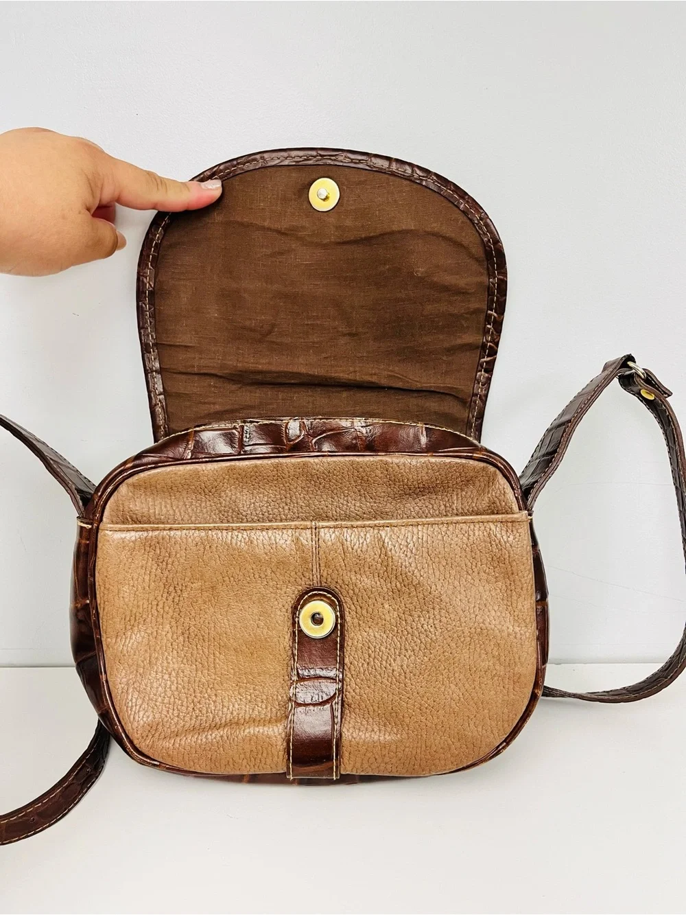 Vintage EMPRESS Brown Leather/Mock Croc Crossbody